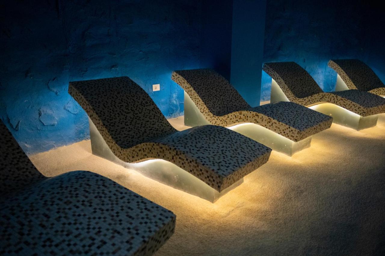 Bougainville Bay Hotel Sarandë 외부 사진 Salt cave at the Salt & Sea Spa