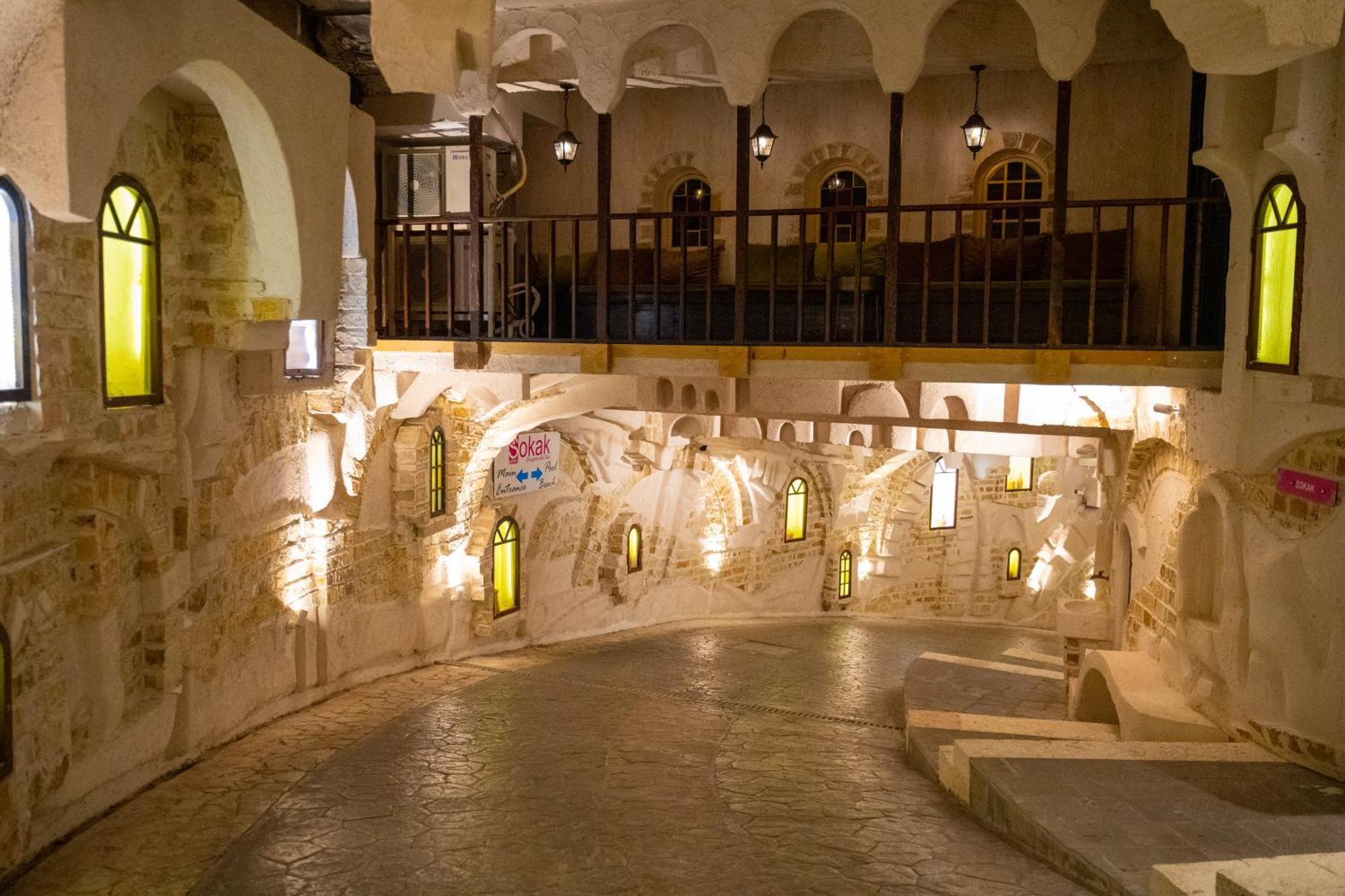 Bougainville Bay Hotel Sarandë 외부 사진 The cave monastery